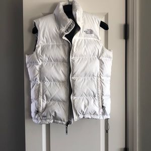 White north face vest